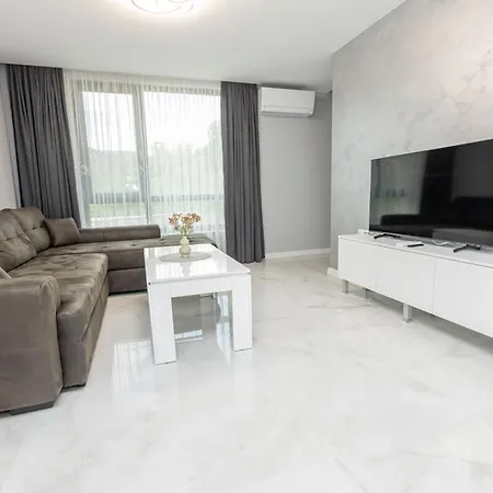 White Lux Apartment